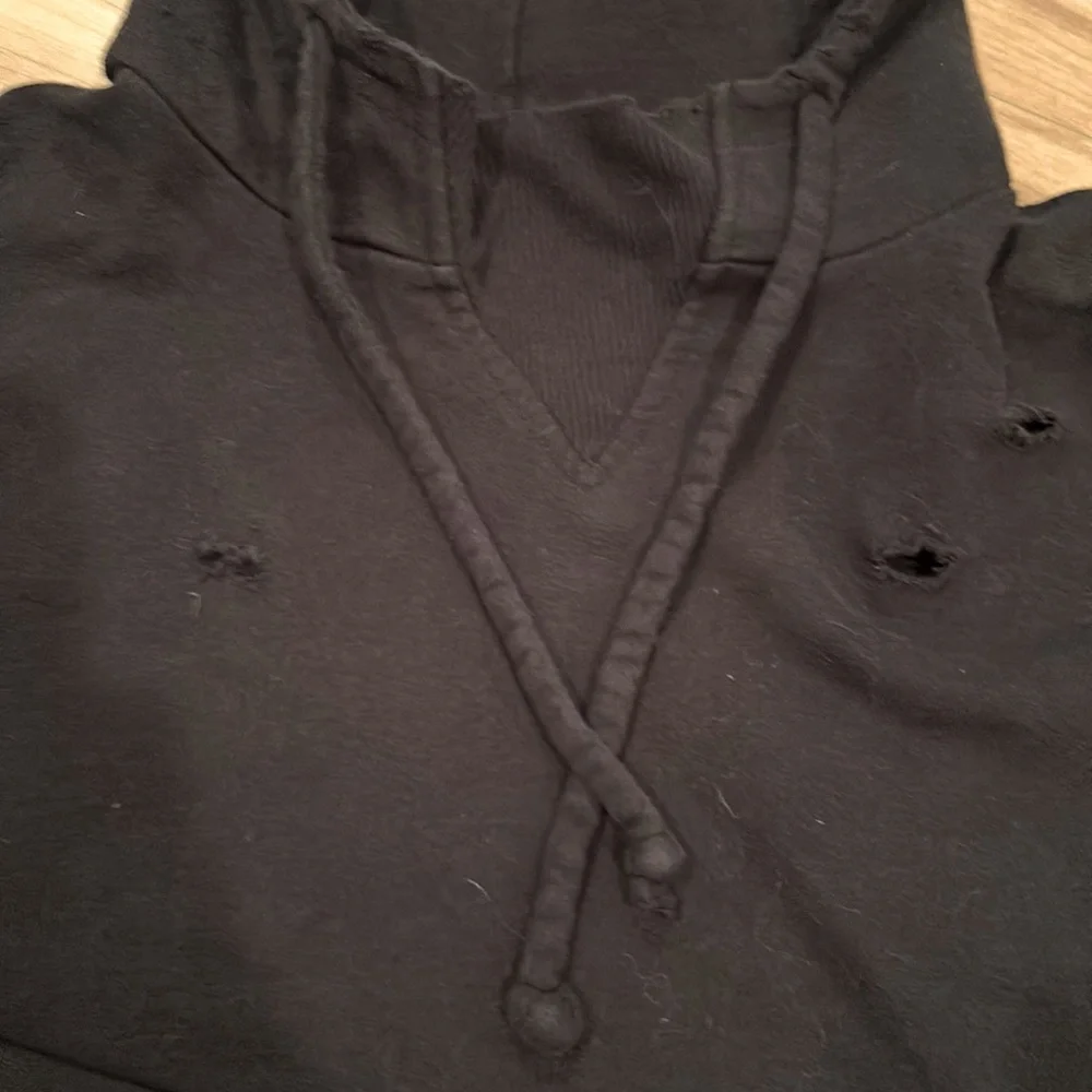 Men’s The Rail Distressed Hoodie with pocket - Picture 2 of 5